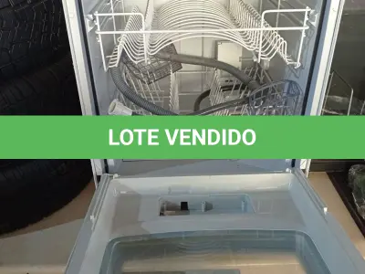 LOTE 213 - 01 LAVA LOUÇAS MARCA BRASTEMP. (NO ESTADO) ATENÇÃO! FAZER A VISITAÇÃO ANTES DE ARREMATAR, NÃO SABEMOS SE FUNCIONA. LEILÃO NÃO TEM GARANTIA E NEM DEVOLUÇÃO, SUJEITO A POSSÍVEIS AVARIAS VISÍVEIS/OCULTAS E/OU AUSÊNCIA DE COMPONENTES.