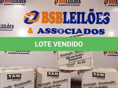 LOTE 193 - 04 CAIXAS COM BISNAGAS DE SILICONE ACÉTICO TRANSPARENTE COM 24 UNIDADES CADA. (NO ESTADO) ATENÇÃO! FAZER A VISITAÇÃO ANTES DE ARREMATAR, NÃO SABEMOS SE FUNCIONA. LEILÃO NÃO TEM GARANTIA E NEM DEVOLUÇÃO, SUJEITO A POSSÍVEIS AVARIAS VISÍVEIS/OCULTAS E/OU AUSÊNCIA DE COMPONENTES.