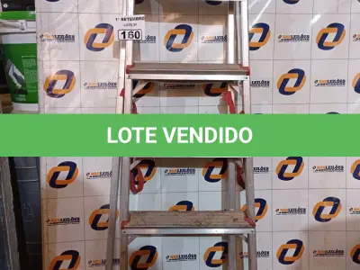 LOTE 160 - 01 ESCADA 06 DEGRAUS EM ALUMIO COM AVARIAS. (NO ESTADO) ATENÇÃO! FAZER A VISITAÇÃO ANTES DE ARREMATAR, NÃO SABEMOS SE FUNCIONA. LEILÃO NÃO TEM GARANTIA E NEM DEVOLUÇÃO, SUJEITO A POSSÍVEIS AVARIAS VISÍVEIS/OCULTAS E/OU AUSÊNCIA DE COMPONENTES.