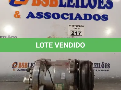 LOTE 217 - 01 MOTOR DE AR CONDICIONADO AUTOMOTIVO. (NO ESTADO) ATENÇÃO! FAZER A VISITAÇÃO ANTES DE ARREMATAR, NÃO SABEMOS SE FUNCIONA. LEILÃO NÃO TEM GARANTIA E NEM DEVOLUÇÃO, SUJEITO A POSSÍVEIS AVARIAS VISÍVEIS/OCULTAS E/OU AUSÊNCIA DE COMPONENTES.