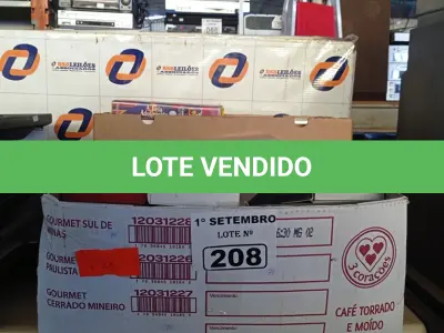 LOTE 208 - 01 LOTE COM VÁRIAS FITAS VHS DE TÍTULOS DIVERSOS. (NO ESTADO) ATENÇÃO! FAZER A VISITAÇÃO ANTES DE ARREMATAR, NÃO SABEMOS SE FUNCIONA. LEILÃO NÃO TEM GARANTIA E NEM DEVOLUÇÃO, SUJEITO A POSSÍVEIS AVARIAS VISÍVEIS/OCULTAS E/OU AUSÊNCIA DE COMPONENTES.