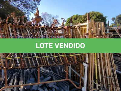 LOTE 065 - 01 LOTE COM GRADES EM FERRO AMARELOS (OBS:SO AS AMARELAS ) (NO ESTADO)