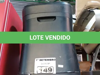 LOTE 149 - 02 FRAGMENTADORAS DE PAPEL MARCAS E MODELOS DIVERSOS. (NO ESTADO) ATENÇÃO! FAZER A VISITAÇÃO ANTES DE ARREMATAR, NÃO SABEMOS SE FUNCIONA. LEILÃO NÃO TEM GARANTIA E NEM DEVOLUÇÃO, SUJEITO A POSSÍVEIS AVARIAS VISÍVEIS/OCULTAS E/OU AUSÊNCIA DE COMPONENTES.