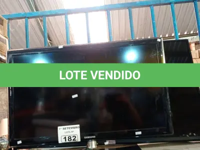 LOTE 182 - 02 TV’S MARCAS E MODELOS DIVERSOS PARA RETIRADA DE PEÇAS. (NO ESTADO) ATENÇÃO! FAZER A VISITAÇÃO ANTES DE ARREMATAR, NÃO SABEMOS SE FUNCIONA. LEILÃO NÃO TEM GARANTIA E NEM DEVOLUÇÃO, SUJEITO A POSSÍVEIS AVARIAS VISÍVEIS/OCULTAS E/OU AUSÊNCIA DE COMPONENTES.