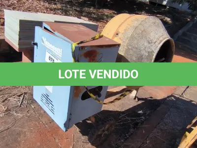 LOTE 075 - 01 BITONEIRA 400 LITROS COM MOTOR A DIESEL (NO ESTADO)