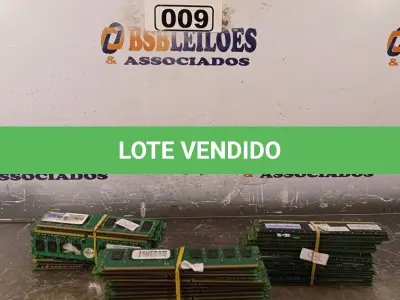 LOTE 009 - 01 LOTE COM VÁRIAS MEMORIAS PARA PC MARCAS E MODELOS DIVERSOS. (NO ESTADO) ATENÇÃO! FAZER A VISITAÇÃO ANTES DE ARREMATAR, NÃO SABEMOS SE FUNCIONA. LEILÃO NÃO TEM GARANTIA E NEM DEVOLUÇÃO, SUJEITO A POSSÍVEIS AVARIAS VISÍVEIS/OCULTAS E/OU AUSÊNCIA DE COMPONENTES.