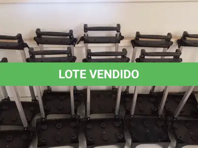 LOTE 237 - 10 CARRINHOS PARA TRANSPORTE DE MOCHILAS. (NO ESTADO) ATENÇÃO! FAZER A VISITAÇÃO ANTES DE ARREMATAR, NÃO SABEMOS SE FUNCIONA. LEILÃO NÃO TEM GARANTIA E NEM DEVOLUÇÃO, SUJEITO A POSSÍVEIS AVARIAS VISÍVEIS/OCULTAS E/OU AUSÊNCIA DE COMPONENTES.