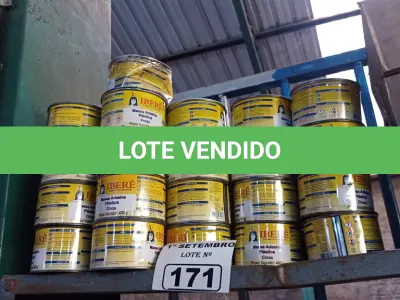 LOTE 171 - 01 LOTE COM VÁRIAS LATAS DE COLA PLÁSTICA IBERÊ. (NO ESTADO) ATENÇÃO! FAZER A VISITAÇÃO ANTES DE ARREMATAR, NÃO SABEMOS SE FUNCIONA. LEILÃO NÃO TEM GARANTIA E NEM DEVOLUÇÃO, SUJEITO A POSSÍVEIS AVARIAS VISÍVEIS/OCULTAS E/OU AUSÊNCIA DE COMPONENTES.