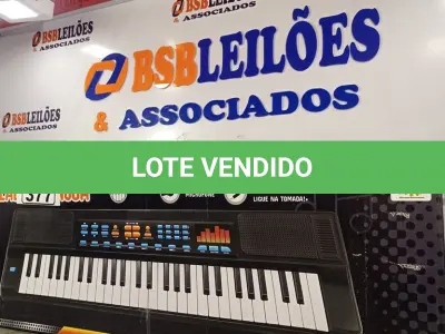 LOTE 377 - 01 TECLADO HS5460A. (NO ESTADO) ATENÇÃO! FAZER A VISITAÇÃO ANTES DE ARREMATAR, NÃO SABEMOS SE FUNCIONA. LEILÃO NÃO TEM GARANTIA E NEM DEVOLUÇÃO, SUJEITO A POSSÍVEIS AVARIAS VISÍVEIS/OCULTAS E/OU AUSÊNCIA DE COMPONENTES.