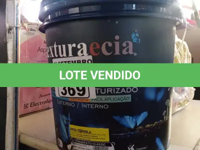 LOTE 369 - 01 BALDE DE REVESTIMENTO TEXTURIZADO HIDRO-REPELENTE ANTIMOFO COR BRANCO BASE 25KG. (NO ESTADO) ATENÇÃO! FAZER A VISITAÇÃO ANTES DE ARREMATAR, NÃO SABEMOS SE FUNCIONA. LEILÃO NÃO TEM GARANTIA E NEM DEVOLUÇÃO, SUJEITO A POSSÍVEIS AVARIAS VISÍVEIS/OCULTAS E/OU AUSÊNCIA DE COMPONENTES.