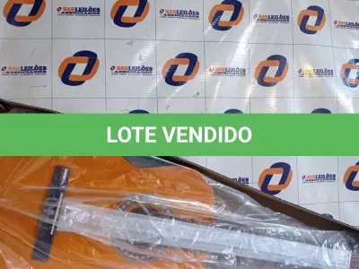LOTE 451 - 01 VIOLÃO KASHIMA. (NO ESTADO) ATENÇÃO! FAZER A VISITAÇÃO ANTES DE ARREMATAR, NÃO SABEMOS SE FUNCIONA. LEILÃO NÃO TEM GARANTIA E NEM DEVOLUÇÃO, SUJEITO A POSSÍVEIS AVARIAS VISÍVEIS/OCULTAS E/OU AUSÊNCIA DE COMPONENTES.