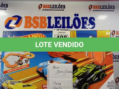 LOTE 408 - 01 PISTA HOTWHEELS. (NO ESTADO) ATENÇÃO! FAZER A VISITAÇÃO ANTES DE ARREMATAR, NÃO SABEMOS SE FUNCIONA. LEILÃO NÃO TEM GARANTIA E NEM DEVOLUÇÃO, SUJEITO A POSSÍVEIS AVARIAS VISÍVEIS/OCULTAS E/OU AUSÊNCIA DE COMPONENTES.