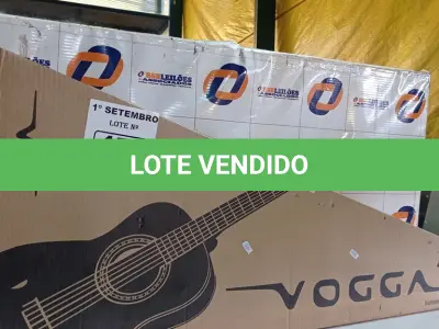 LOTE 450 - 01 VIOLÃO KASHIMA. (NO ESTADO) ATENÇÃO! FAZER A VISITAÇÃO ANTES DE ARREMATAR, NÃO SABEMOS SE FUNCIONA. LEILÃO NÃO TEM GARANTIA E NEM DEVOLUÇÃO, SUJEITO A POSSÍVEIS AVARIAS VISÍVEIS/OCULTAS E/OU AUSÊNCIA DE COMPONENTES.