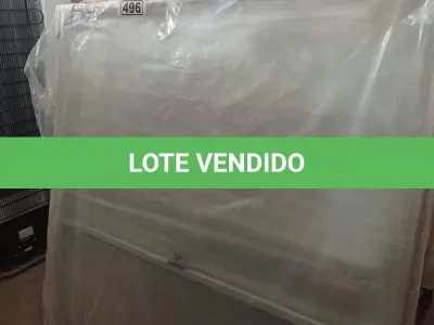 LOTE 496 - 02 JANELAS EM ALUMÍNIO 1,00 X 1,20M SENDO 01 NA COR BRANCA. (NO ESTADO) ATENÇÃO! FAZER A VISITAÇÃO ANTES DE ARREMATAR, NÃO SABEMOS SE FUNCIONA. LEILÃO NÃO TEM GARANTIA E NEM DEVOLUÇÃO, SUJEITO A POSSÍVEIS AVARIAS VISÍVEIS/OCULTAS E/OU AUSÊNCIA DE COMPONENTES.