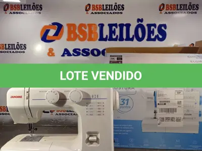 LOTE 349 - 01 MÁQUINA DE COSTURA JANOME 220V. (NO ESTADO) ATENÇÃO! FAZER A VISITAÇÃO ANTES DE ARREMATAR, NÃO SABEMOS SE FUNCIONA. LEILÃO NÃO TEM GARANTIA E NEM DEVOLUÇÃO, SUJEITO A POSSÍVEIS AVARIAS VISÍVEIS/OCULTAS E/OU AUSÊNCIA DE COMPONENTES.