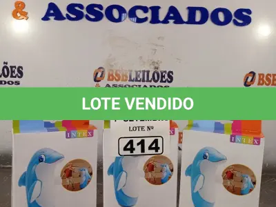 LOTE 414 - 03 BONECOS JOÃO TEIMOSO GOLFINHO. (NO ESTADO) ATENÇÃO! FAZER A VISITAÇÃO ANTES DE ARREMATAR, NÃO SABEMOS SE FUNCIONA. LEILÃO NÃO TEM GARANTIA E NEM DEVOLUÇÃO, SUJEITO A POSSÍVEIS AVARIAS VISÍVEIS/OCULTAS E/OU AUSÊNCIA DE COMPONENTES.