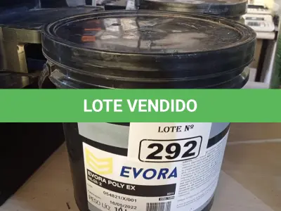 LOTE 292 - 01 BALDE DE GRAXA EVORA POLY EX NLGI:2 10 KG. (NO ESTADO) ATENÇÃO! FAZER A VISITAÇÃO ANTES DE ARREMATAR, NÃO SABEMOS SE FUNCIONA. LEILÃO NÃO TEM GARANTIA E NEM DEVOLUÇÃO, SUJEITO A POSSÍVEIS AVARIAS VISÍVEIS/OCULTAS E/OU AUSÊNCIA DE COMPONENTES.