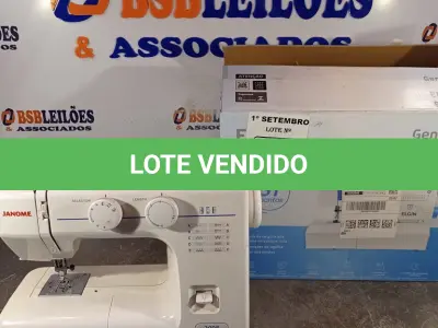LOTE 349 - 01 MÁQUINA DE COSTURA JANOME 220V. (NO ESTADO) ATENÇÃO! FAZER A VISITAÇÃO ANTES DE ARREMATAR, NÃO SABEMOS SE FUNCIONA. LEILÃO NÃO TEM GARANTIA E NEM DEVOLUÇÃO, SUJEITO A POSSÍVEIS AVARIAS VISÍVEIS/OCULTAS E/OU AUSÊNCIA DE COMPONENTES.