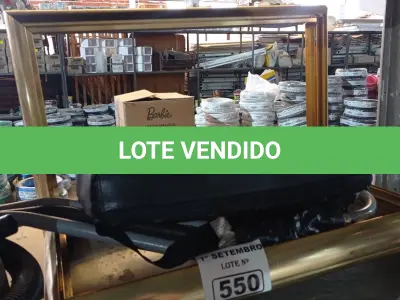 LOTE 550 - 01 MESA, 01 SUCATA DE ESTUFA E 01 MASSAGEADOR. (NO ESTADO) ATENÇÃO! FAZER A VISITAÇÃO ANTES DE ARREMATAR, NÃO SABEMOS SE FUNCIONA. LEILÃO NÃO TEM GARANTIA E NEM DEVOLUÇÃO, SUJEITO A POSSÍVEIS AVARIAS VISÍVEIS/OCULTAS E/OU AUSÊNCIA DE COMPONENTES.