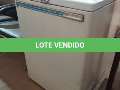 LOTE 525 - 01 LAVADORA DE ROUPAS MARCA BRASTEMP. (NO ESTADO) ATENÇÃO! FAZER A VISITAÇÃO ANTES DE ARREMATAR, NÃO SABEMOS SE FUNCIONA. LEILÃO NÃO TEM GARANTIA E NEM DEVOLUÇÃO, SUJEITO A POSSÍVEIS AVARIAS VISÍVEIS/OCULTAS E/OU AUSÊNCIA DE COMPONENTES.