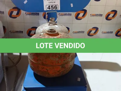 LOTE 456 - 01 BALANÇA ANALÓGICA BRIÃO CAPACIDADE 150KG E 02 BOTIJÕES DE GÁS P2. (NO ESTADO) ATENÇÃO! FAZER A VISITAÇÃO ANTES DE ARREMATAR, NÃO SABEMOS SE FUNCIONA. LEILÃO NÃO TEM GARANTIA E NEM DEVOLUÇÃO, SUJEITO A POSSÍVEIS AVARIAS VISÍVEIS/OCULTAS E/OU AUSÊNCIA DE COMPONENTES.