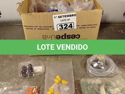 LOTE 324 - 01 LOTE COM COMPONENTES ELETRÔNICOS DIVERSOS. (NO ESTADO) ATENÇÃO! FAZER A VISITAÇÃO ANTES DE ARREMATAR, NÃO SABEMOS SE FUNCIONA. LEILÃO NÃO TEM GARANTIA E NEM DEVOLUÇÃO, SUJEITO A POSSÍVEIS AVARIAS VISÍVEIS/OCULTAS E/OU AUSÊNCIA DE COMPONENTES.