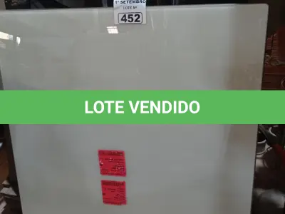 LOTE 452 - 02 TAMPOS DE MESA. (NO ESTADO) ATENÇÃO! FAZER A VISITAÇÃO ANTES DE ARREMATAR, NÃO SABEMOS SE FUNCIONA. LEILÃO NÃO TEM GARANTIA E NEM DEVOLUÇÃO, SUJEITO A POSSÍVEIS AVARIAS VISÍVEIS/OCULTAS E/OU AUSÊNCIA DE COMPONENTES.