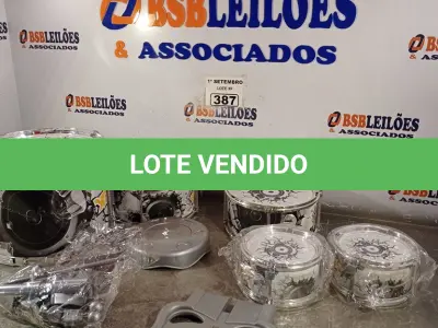 LOTE 387 - 01 BATERIA INFANTIL. (NO ESTADO) ATENÇÃO! FAZER A VISITAÇÃO ANTES DE ARREMATAR, NÃO SABEMOS SE FUNCIONA. LEILÃO NÃO TEM GARANTIA E NEM DEVOLUÇÃO, SUJEITO A POSSÍVEIS AVARIAS VISÍVEIS/OCULTAS E/OU AUSÊNCIA DE COMPONENTES.