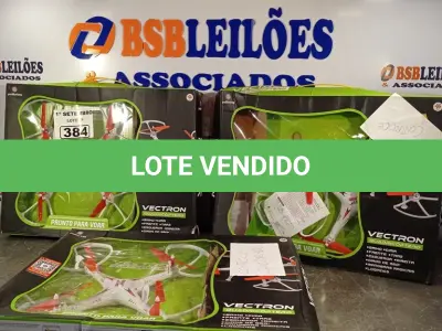 LOTE 384 - 03 QUADRICOPTERO VECTRON. (NO ESTADO) ATENÇÃO! FAZER A VISITAÇÃO ANTES DE ARREMATAR, NÃO SABEMOS SE FUNCIONA. LEILÃO NÃO TEM GARANTIA E NEM DEVOLUÇÃO, SUJEITO A POSSÍVEIS AVARIAS VISÍVEIS/OCULTAS E/OU AUSÊNCIA DE COMPONENTES.