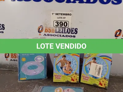 LOTE 390 - 04 BOIAS INFANTIL. (NO ESTADO) ATENÇÃO! FAZER A VISITAÇÃO ANTES DE ARREMATAR, NÃO SABEMOS SE FUNCIONA. LEILÃO NÃO TEM GARANTIA E NEM DEVOLUÇÃO, SUJEITO A POSSÍVEIS AVARIAS VISÍVEIS/OCULTAS E/OU AUSÊNCIA DE COMPONENTES.