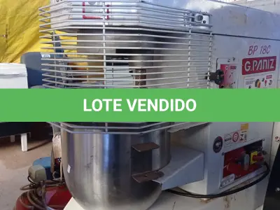 LOTE 530 - 01 MASSEIRA INDUSTRIAL MARCA GPANIS MODELO BP18C. (NO ESTADO) ATENÇÃO! FAZER A VISITAÇÃO ANTES DE ARREMATAR, NÃO SABEMOS SE FUNCIONA. LEILÃO NÃO TEM GARANTIA E NEM DEVOLUÇÃO, SUJEITO A POSSÍVEIS AVARIAS VISÍVEIS/OCULTAS E/OU AUSÊNCIA DE COMPONENTES.