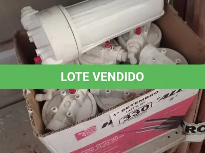 LOTE 330 - 07 FILTROS PARA CAIXA D’AGUA TIPO CAVALETE. (NO ESTADO) ATENÇÃO! FAZER A VISITAÇÃO ANTES DE ARREMATAR, NÃO SABEMOS SE FUNCIONA. LEILÃO NÃO TEM GARANTIA E NEM DEVOLUÇÃO, SUJEITO A POSSÍVEIS AVARIAS VISÍVEIS/OCULTAS E/OU AUSÊNCIA DE COMPONENTES.