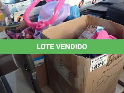 LOTE 471 - 01 LOTE COM VÁRIOS PATINETES E BRINQUEDOS COM AVARIAS. (NO ESTADO) ATENÇÃO! FAZER A VISITAÇÃO ANTES DE ARREMATAR, NÃO SABEMOS SE FUNCIONA. LEILÃO NÃO TEM GARANTIA E NEM DEVOLUÇÃO, SUJEITO A POSSÍVEIS AVARIAS VISÍVEIS/OCULTAS E/OU AUSÊNCIA DE COMPONENTES.