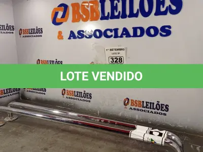 LOTE 328 - 02 BARRAS DE APOIO PARA BANHEIRO. (NO ESTADO) ATENÇÃO! FAZER A VISITAÇÃO ANTES DE ARREMATAR, NÃO SABEMOS SE FUNCIONA. LEILÃO NÃO TEM GARANTIA E NEM DEVOLUÇÃO, SUJEITO A POSSÍVEIS AVARIAS VISÍVEIS/OCULTAS E/OU AUSÊNCIA DE COMPONENTES.