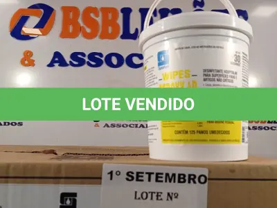 LOTE 354 - 01 CAIXA DE PEROXY 4D, DESINFETANTE HOSPITALAR PARA SUPERFÍCIES FIXAS E ARTIGOS NÃO CRÍTICOS COM 06 POTES CADA. (NO ESTADO) ATENÇÃO! FAZER A VISITAÇÃO ANTES DE ARREMATAR, NÃO SABEMOS SE FUNCIONA. LEILÃO NÃO TEM GARANTIA E NEM DEVOLUÇÃO, SUJEITO A POSSÍVEIS AVARIAS VISÍVEIS/OCULTAS E/OU AUSÊNCIA DE COMPONENTES.