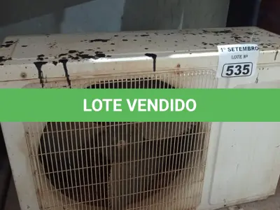 LOTE 535 - 01 CONDENSADORA COM AVARIAS. (NO ESTADO) ATENÇÃO! FAZER A VISITAÇÃO ANTES DE ARREMATAR, NÃO SABEMOS SE FUNCIONA. LEILÃO NÃO TEM GARANTIA E NEM DEVOLUÇÃO, SUJEITO A POSSÍVEIS AVARIAS VISÍVEIS/OCULTAS E/OU AUSÊNCIA DE COMPONENTES.