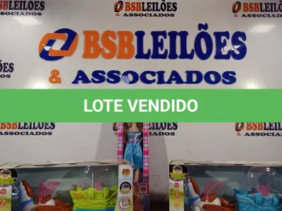 LOTE 441 - 02 BATE-VOLTA MUSICAL CARRUAGEM E 01 BONECA BELINDA. (NO ESTADO) ATENÇÃO! FAZER A VISITAÇÃO ANTES DE ARREMATAR, NÃO SABEMOS SE FUNCIONA. LEILÃO NÃO TEM GARANTIA E NEM DEVOLUÇÃO, SUJEITO A POSSÍVEIS AVARIAS VISÍVEIS/OCULTAS E/OU AUSÊNCIA DE COMPONENTES.