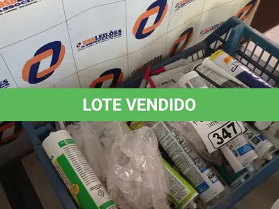 LOTE 347 - 01 LOTE COM VÁRIAS BISNAGAS DE SILICONE DIVERSOS. (NO ESTADO) ATENÇÃO! FAZER A VISITAÇÃO ANTES DE ARREMATAR, NÃO SABEMOS SE FUNCIONA. LEILÃO NÃO TEM GARANTIA E NEM DEVOLUÇÃO, SUJEITO A POSSÍVEIS AVARIAS VISÍVEIS/OCULTAS E/OU AUSÊNCIA DE COMPONENTES.