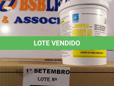 LOTE 278 - 01 CAIXA DE PEROXY 4D, DESINFETANTE HOSPITALAR PARA SUPERFÍCIES FIXAS E ARTIGOS NÃO CRÍTICOS COM 06 POTES CADA. (NO ESTADO) ATENÇÃO! FAZER A VISITAÇÃO ANTES DE ARREMATAR, NÃO SABEMOS SE FUNCIONA. LEILÃO NÃO TEM GARANTIA E NEM DEVOLUÇÃO, SUJEITO A POSSÍVEIS AVARIAS VISÍVEIS/OCULTAS E/OU AUSÊNCIA DE COMPONENTES.