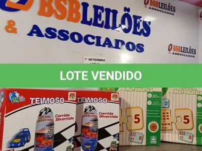LOTE 372 - 02 BONECOS JOÃO TEIMOSO E 02 JOGOS DESCOBRINDO A MATEMÁTICA. (NO ESTADO) ATENÇÃO! FAZER A VISITAÇÃO ANTES DE ARREMATAR, NÃO SABEMOS SE FUNCIONA. LEILÃO NÃO TEM GARANTIA E NEM DEVOLUÇÃO, SUJEITO A POSSÍVEIS AVARIAS VISÍVEIS/OCULTAS E/OU AUSÊNCIA DE COMPONENTES.