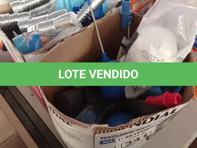 LOTE 341 - 01 LOTE COM VÁRIAS BOIAS PARA CAIXA D’AGUA E SIFÕES MARCAS E MODELOS DIVERSOS. (NO ESTADO) ATENÇÃO! FAZER A VISITAÇÃO ANTES DE ARREMATAR, NÃO SABEMOS SE FUNCIONA. LEILÃO NÃO TEM GARANTIA E NEM DEVOLUÇÃO, SUJEITO A POSSÍVEIS AVARIAS VISÍVEIS/OCULTAS E/OU AUSÊNCIA DE COMPONENTES.