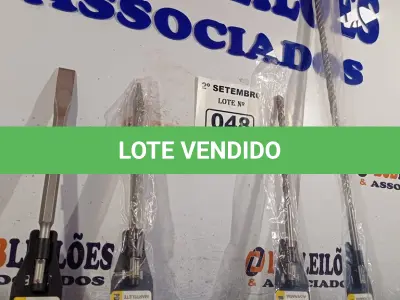 LOTE 048 - 01 KIT BROCAS. (NO ESTADO) ATENÇÃO! FAZER A VISITAÇÃO ANTES DE ARREMATAR, NÃO SABEMOS SE FUNCIONA. LEILÃO NÃO TEM GARANTIA E NEM DEVOLUÇÃO, SUJEITO A POSSÍVEIS AVARIAS VISÍVEIS/OCULTAS E/OU AUSÊNCIA DE COMPONENTES.