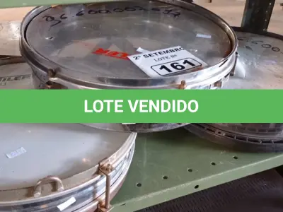 LOTE 161 - 03 INSTRUMENTOS MUSICAIS. (NO ESTADO) ATENÇÃO! FAZER A VISITAÇÃO ANTES DE ARREMATAR, NÃO SABEMOS SE FUNCIONA. LEILÃO NÃO TEM GARANTIA E NEM DEVOLUÇÃO, SUJEITO A POSSÍVEIS AVARIAS VISÍVEIS/OCULTAS E/OU AUSÊNCIA DE COMPONENTES.