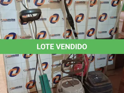 LOTE 620 - 02 ENCERADEIRAS E 02 CORTADORES DE GRAMA MARCAS E MODELOS DIVERSOS COM AVARIAS. (NO ESTADO) ATENÇÃO! FAZER A VISITAÇÃO ANTES DE ARREMATAR, NÃO SABEMOS SE FUNCIONA. LEILÃO NÃO TEM GARANTIA E NEM DEVOLUÇÃO, SUJEITO A POSSÍVEIS AVARIAS VISÍVEIS/OCULTAS E/OU AUSÊNCIA DE COMPONENTES.