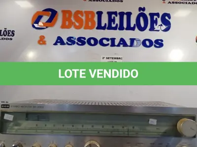 LOTE 163 - 01 STÉREO RECEIVER CCE SR-2000. (NO ESTADO) ATENÇÃO! FAZER A VISITAÇÃO ANTES DE ARREMATAR, NÃO SABEMOS SE FUNCIONA. LEILÃO NÃO TEM GARANTIA E NEM DEVOLUÇÃO, SUJEITO A POSSÍVEIS AVARIAS VISÍVEIS/OCULTAS E/OU AUSÊNCIA DE COMPONENTES.