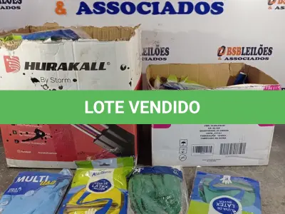LOTE 139 - 01 LOTE COM GRANDE QUANTIDADE DE LUVAS DE LÁTEX MARCAS E TAMANHOS DIVERSOS. (NO ESTADO) ATENÇÃO! FAZER A VISITAÇÃO ANTES DE ARREMATAR, NÃO SABEMOS SE FUNCIONA. LEILÃO NÃO TEM GARANTIA E NEM DEVOLUÇÃO, SUJEITO A POSSÍVEIS AVARIAS VISÍVEIS/OCULTAS E/OU AUSÊNCIA DE COMPONENTES.