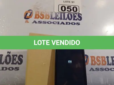 LOTE 050 - 01 CELULAR REDMI. (NO ESTADO) ATENÇÃO! FAZER A VISITAÇÃO ANTES DE ARREMATAR, NÃO SABEMOS SE FUNCIONA. LEILÃO NÃO TEM GARANTIA E NEM DEVOLUÇÃO, SUJEITO A POSSÍVEIS AVARIAS VISÍVEIS/OCULTAS E/OU AUSÊNCIA DE COMPONENTES.