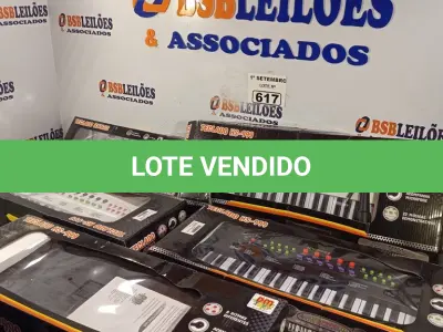 LOTE 617 - 01 LOTE COM VÁRIOS TECLADOS DE BRINQUEDO. (NO ESTADO) ATENÇÃO! FAZER A VISITAÇÃO ANTES DE ARREMATAR, NÃO SABEMOS SE FUNCIONA. LEILÃO NÃO TEM GARANTIA E NEM DEVOLUÇÃO, SUJEITO A POSSÍVEIS AVARIAS VISÍVEIS/OCULTAS E/OU AUSÊNCIA DE COMPONENTES.