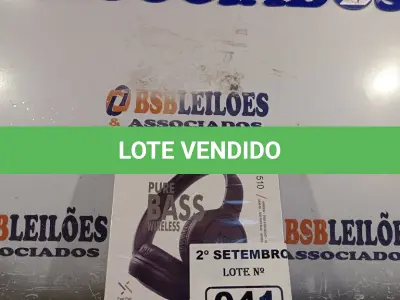 LOTE 041 - 01 FONE DE OUVIDO BLUETOOTH. (NO ESTADO) ATENÇÃO! FAZER A VISITAÇÃO ANTES DE ARREMATAR, NÃO SABEMOS SE FUNCIONA. LEILÃO NÃO TEM GARANTIA E NEM DEVOLUÇÃO, SUJEITO A POSSÍVEIS AVARIAS VISÍVEIS/OCULTAS E/OU AUSÊNCIA DE COMPONENTES.