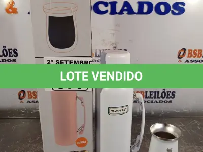 LOTE 077 - 01 GARRAFA TÉRMICA DE 1LITRO E 01 CUIA DE 160ML. (NO ESTADO) ATENÇÃO! FAZER A VISITAÇÃO ANTES DE ARREMATAR, NÃO SABEMOS SE FUNCIONA. LEILÃO NÃO TEM GARANTIA E NEM DEVOLUÇÃO, SUJEITO A POSSÍVEIS AVARIAS VISÍVEIS/OCULTAS E/OU AUSÊNCIA DE COMPONENTES.